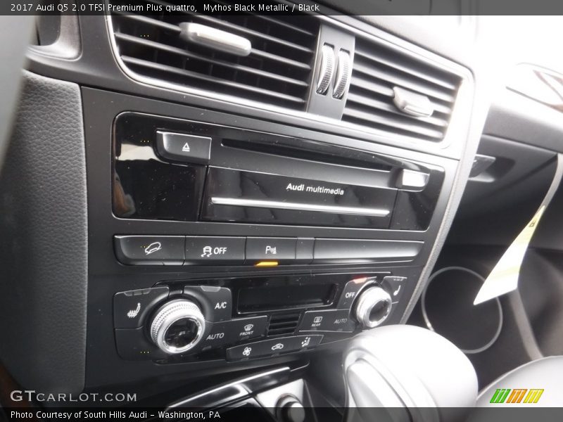 Mythos Black Metallic / Black 2017 Audi Q5 2.0 TFSI Premium Plus quattro