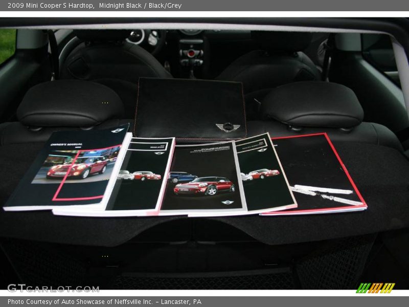 Midnight Black / Black/Grey 2009 Mini Cooper S Hardtop