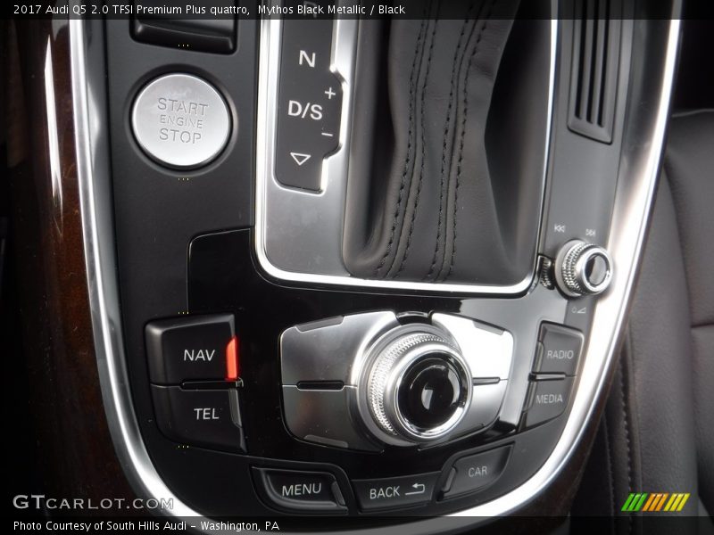 Mythos Black Metallic / Black 2017 Audi Q5 2.0 TFSI Premium Plus quattro