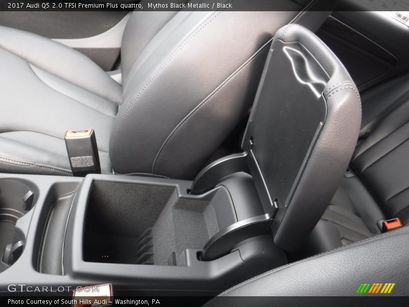Mythos Black Metallic / Black 2017 Audi Q5 2.0 TFSI Premium Plus quattro
