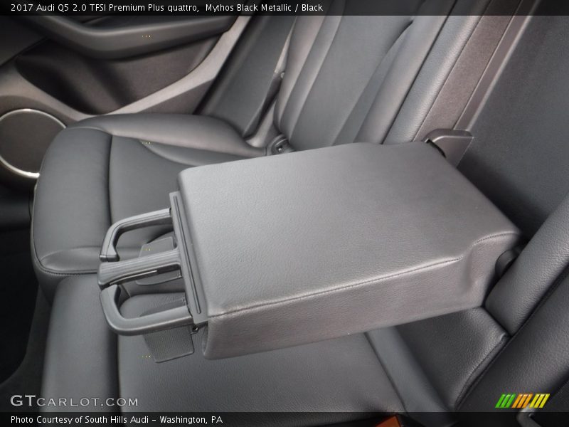 Mythos Black Metallic / Black 2017 Audi Q5 2.0 TFSI Premium Plus quattro