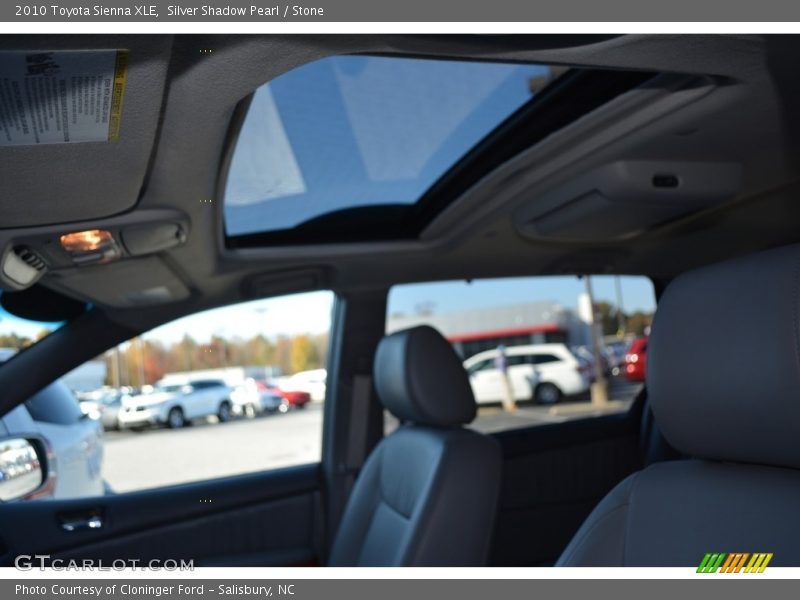 Silver Shadow Pearl / Stone 2010 Toyota Sienna XLE
