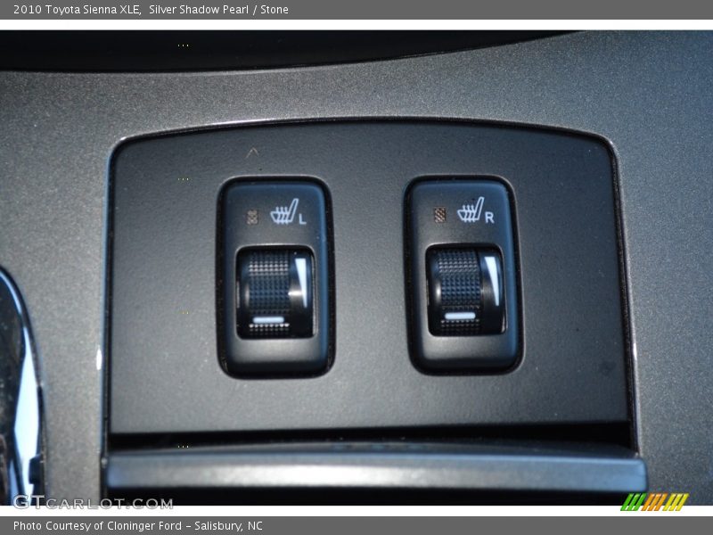 Silver Shadow Pearl / Stone 2010 Toyota Sienna XLE