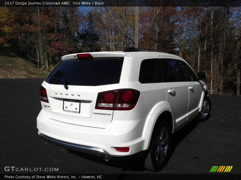 Vice White / Black 2017 Dodge Journey Crossroad AWD