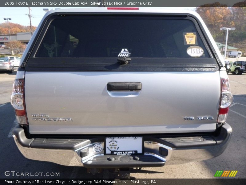 Silver Streak Mica / Graphite Gray 2009 Toyota Tacoma V6 SR5 Double Cab 4x4