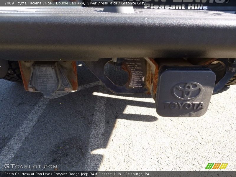 Silver Streak Mica / Graphite Gray 2009 Toyota Tacoma V6 SR5 Double Cab 4x4