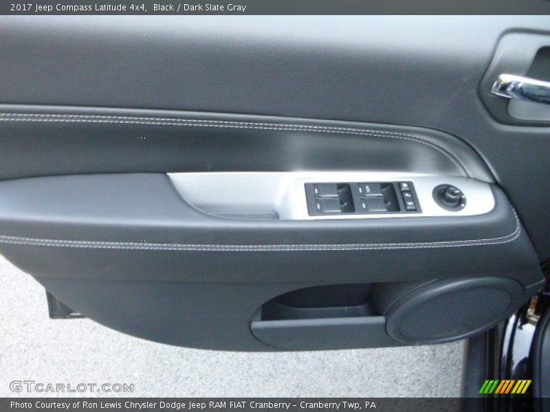 Black / Dark Slate Gray 2017 Jeep Compass Latitude 4x4