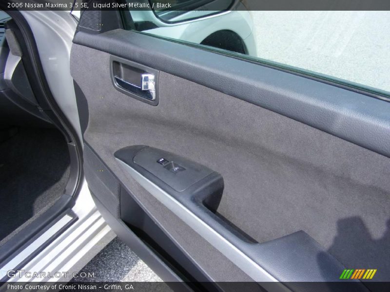 Liquid Silver Metallic / Black 2006 Nissan Maxima 3.5 SE