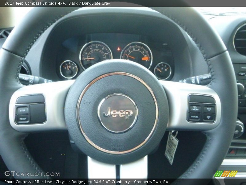 Black / Dark Slate Gray 2017 Jeep Compass Latitude 4x4
