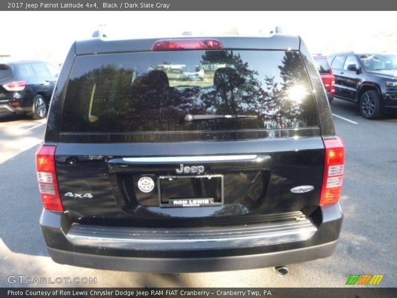 Black / Dark Slate Gray 2017 Jeep Patriot Latitude 4x4