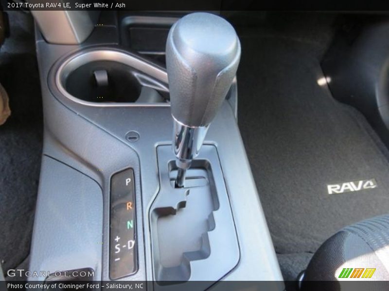 Super White / Ash 2017 Toyota RAV4 LE