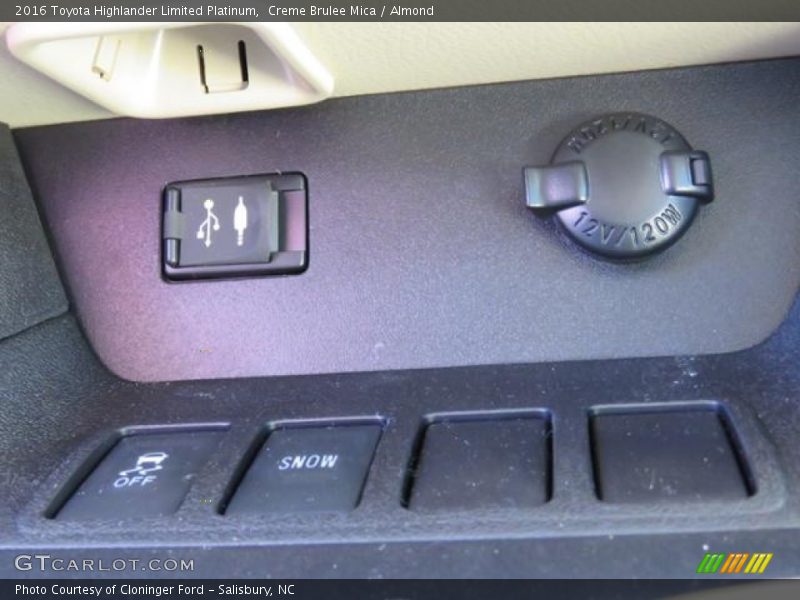 Creme Brulee Mica / Almond 2016 Toyota Highlander Limited Platinum