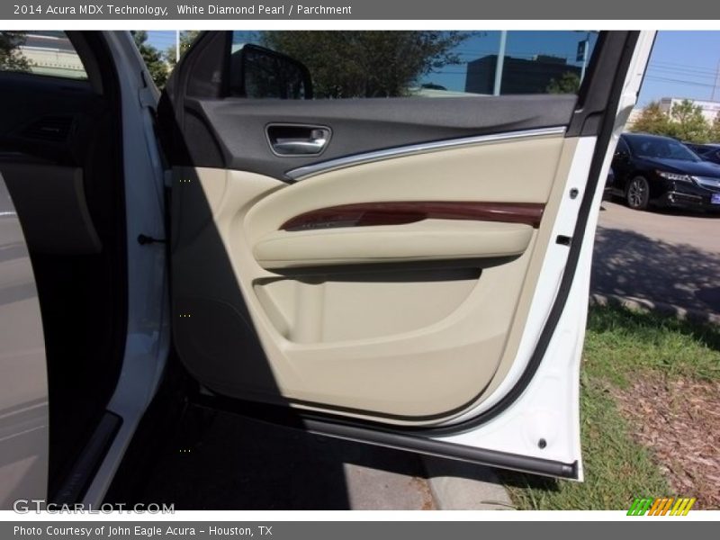 White Diamond Pearl / Parchment 2014 Acura MDX Technology