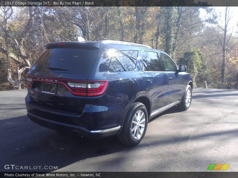 Blu By You Pearl / Black 2017 Dodge Durango SXT
