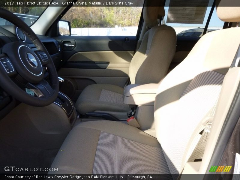 Granite Crystal Metallic / Dark Slate Gray 2017 Jeep Patriot Latitude 4x4