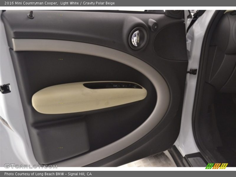 Light White / Gravity Polar Beige 2016 Mini Countryman Cooper