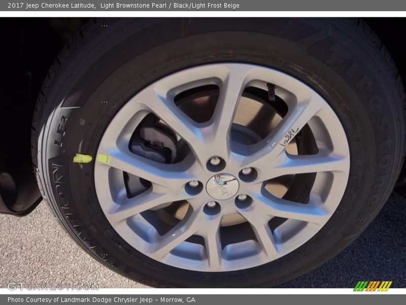  2017 Cherokee Latitude Wheel