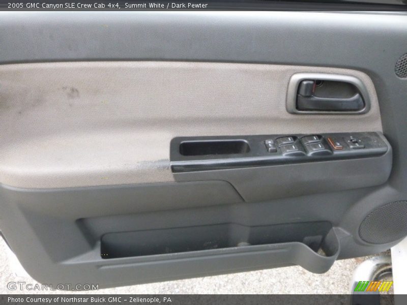 Summit White / Dark Pewter 2005 GMC Canyon SLE Crew Cab 4x4