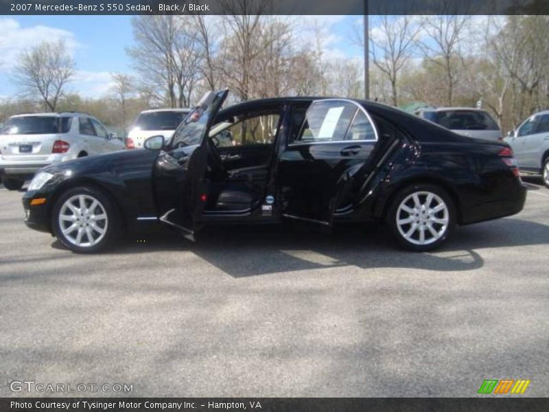 Black / Black 2007 Mercedes-Benz S 550 Sedan