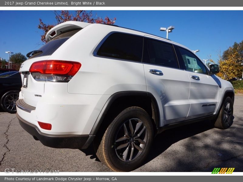 Bright White / Black 2017 Jeep Grand Cherokee Limited