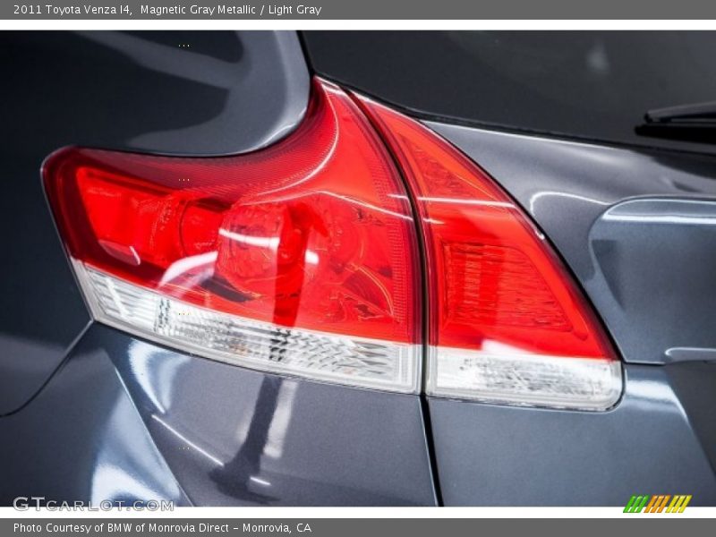 Magnetic Gray Metallic / Light Gray 2011 Toyota Venza I4