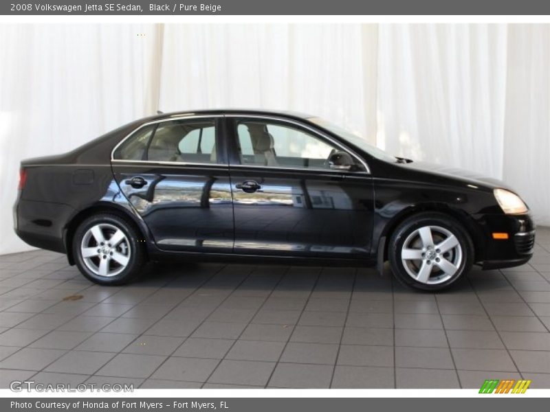 Black / Pure Beige 2008 Volkswagen Jetta SE Sedan