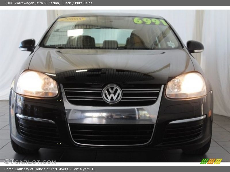 Black / Pure Beige 2008 Volkswagen Jetta SE Sedan