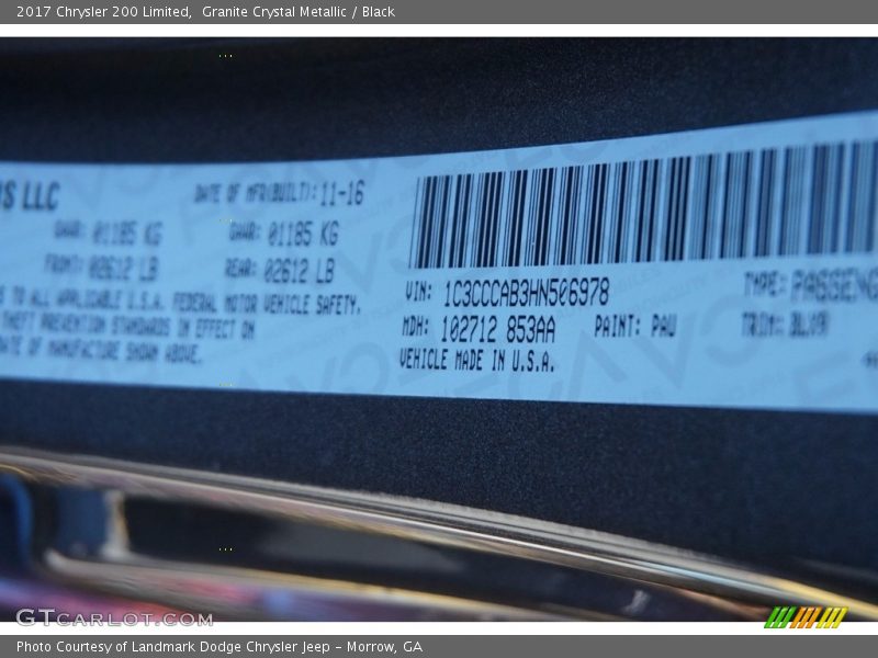 Granite Crystal Metallic / Black 2017 Chrysler 200 Limited