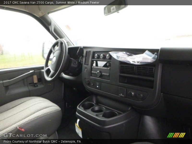 Dashboard of 2017 Savana Van 2500 Cargo