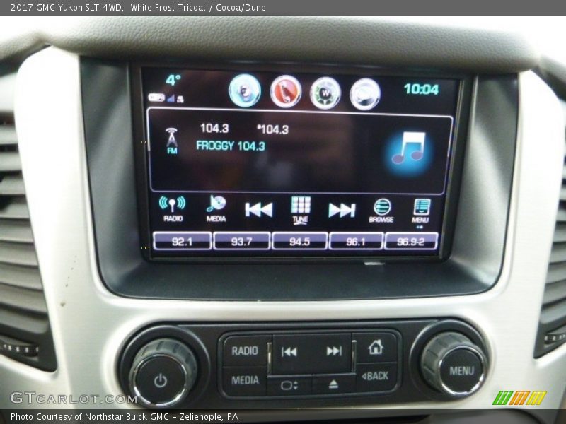 Controls of 2017 Yukon SLT 4WD