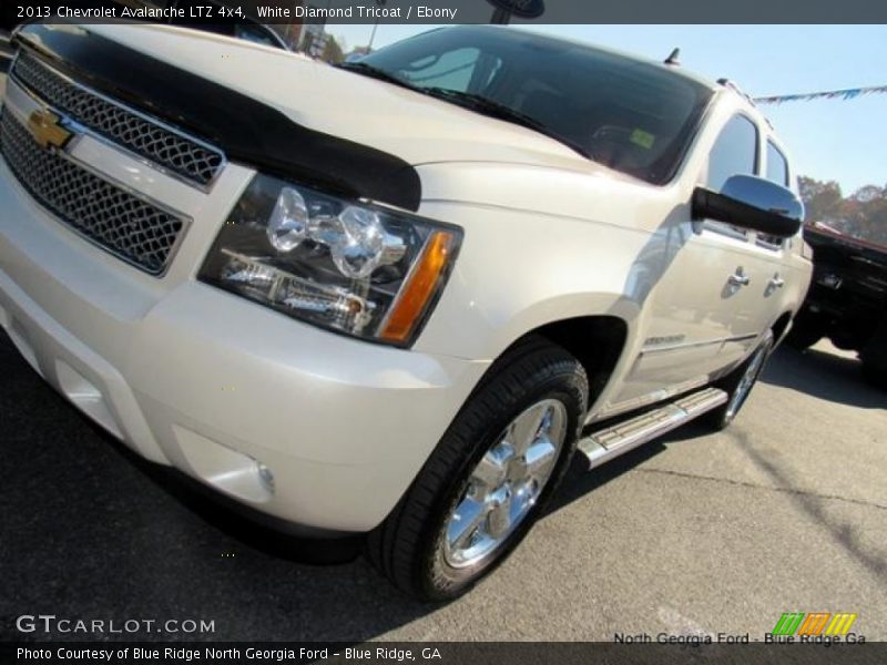 White Diamond Tricoat / Ebony 2013 Chevrolet Avalanche LTZ 4x4