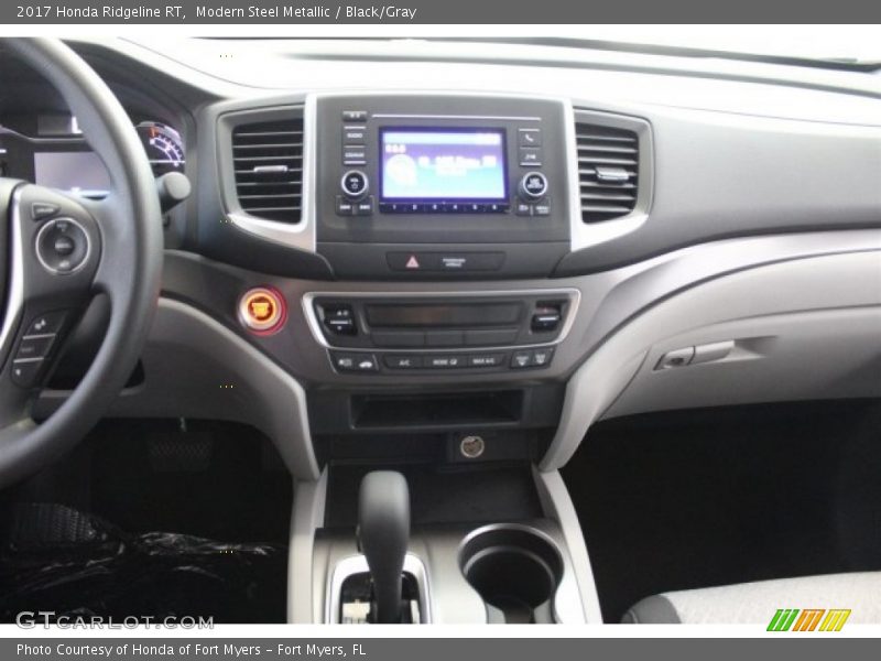 Navigation of 2017 Ridgeline RT