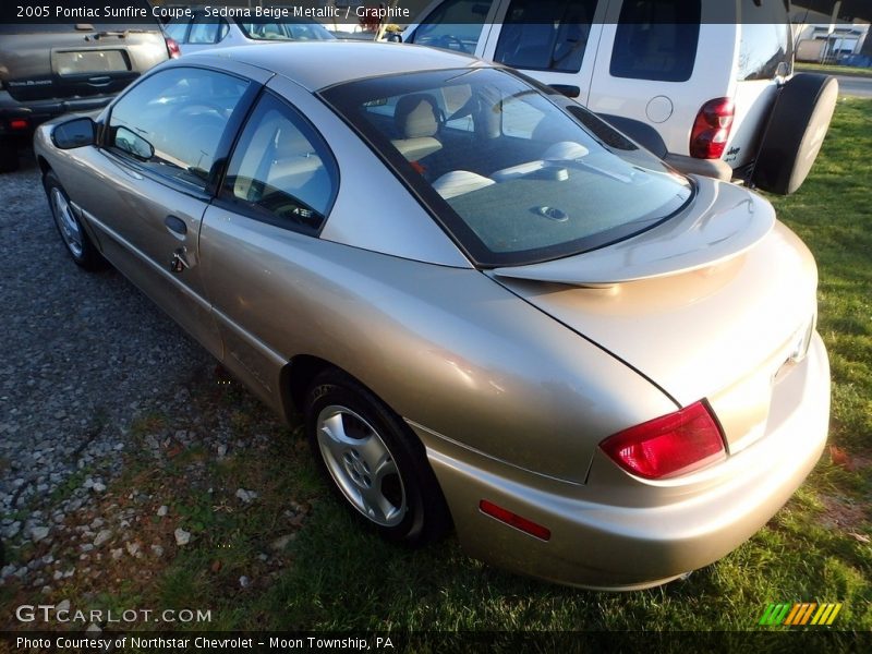 Sedona Beige Metallic / Graphite 2005 Pontiac Sunfire Coupe