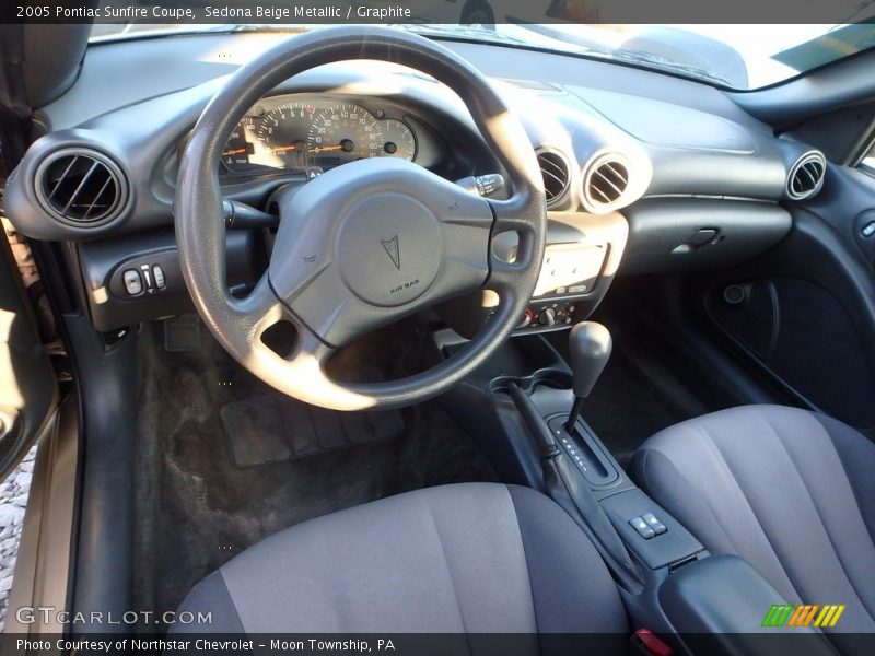 Sedona Beige Metallic / Graphite 2005 Pontiac Sunfire Coupe