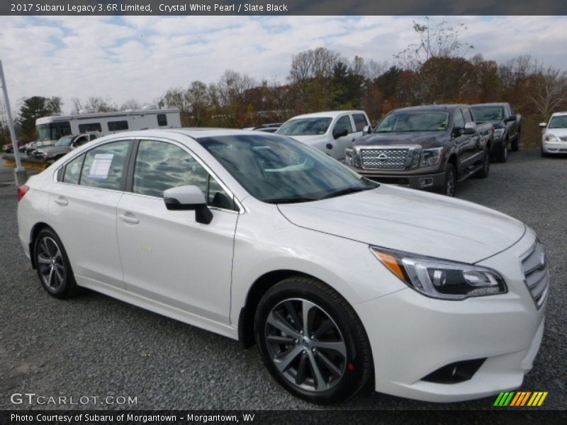 Front 3/4 View of 2017 Legacy 3.6R Limited