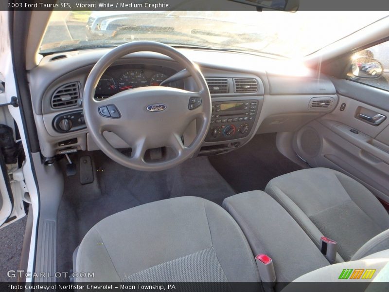 Vibrant White / Medium Graphite 2003 Ford Taurus SES