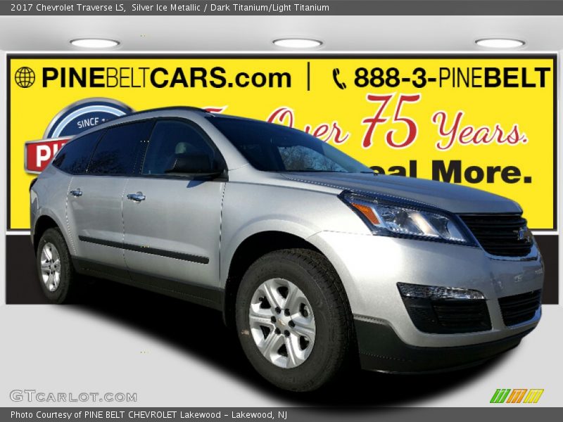 Silver Ice Metallic / Dark Titanium/Light Titanium 2017 Chevrolet Traverse LS