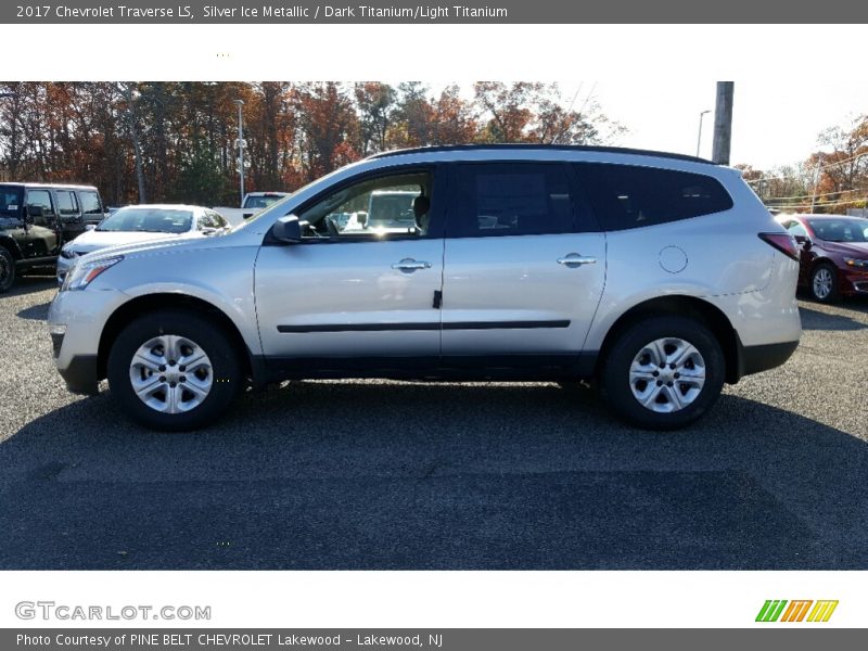 Silver Ice Metallic / Dark Titanium/Light Titanium 2017 Chevrolet Traverse LS