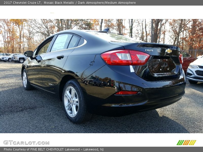 Mosaic Black Metallic / Dark Atmosphere/Medium Atmosphere 2017 Chevrolet Cruze LT