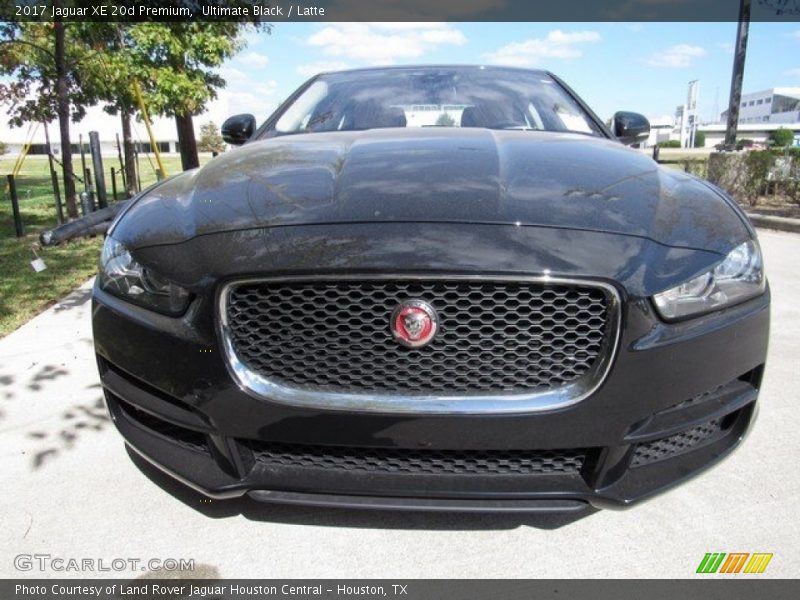Ultimate Black / Latte 2017 Jaguar XE 20d Premium