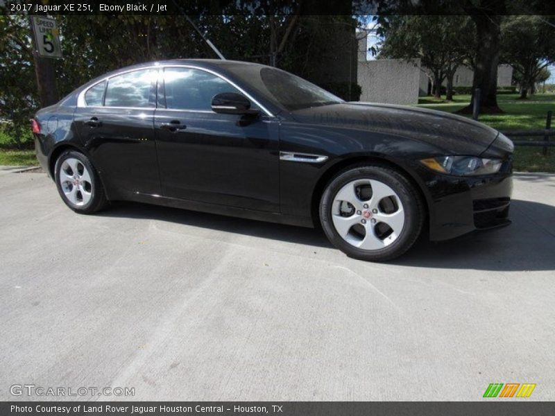 Ebony Black / Jet 2017 Jaguar XE 25t