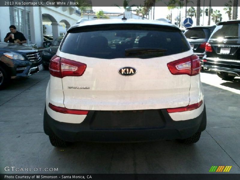 Clear White / Black 2013 Kia Sportage LX