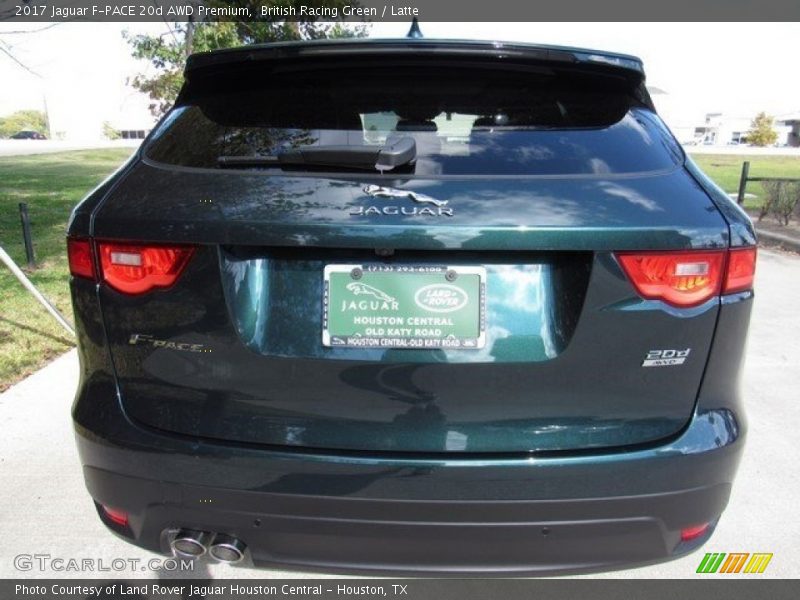 British Racing Green / Latte 2017 Jaguar F-PACE 20d AWD Premium