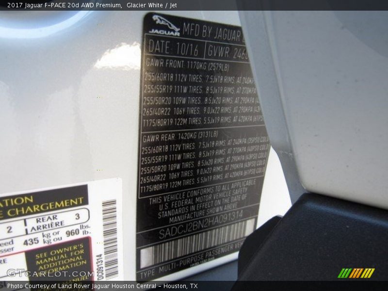 Glacier White / Jet 2017 Jaguar F-PACE 20d AWD Premium