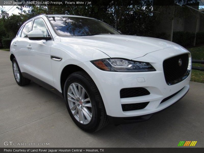 Front 3/4 View of 2017 F-PACE 20d AWD Prestige