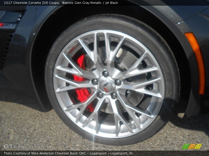 Watkins Glen Gray Metallic / Jet Black 2017 Chevrolet Corvette Z06 Coupe
