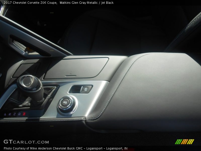 Watkins Glen Gray Metallic / Jet Black 2017 Chevrolet Corvette Z06 Coupe