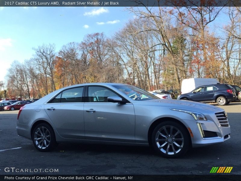  2017 CTS Luxury AWD Radiant Silver Metallic