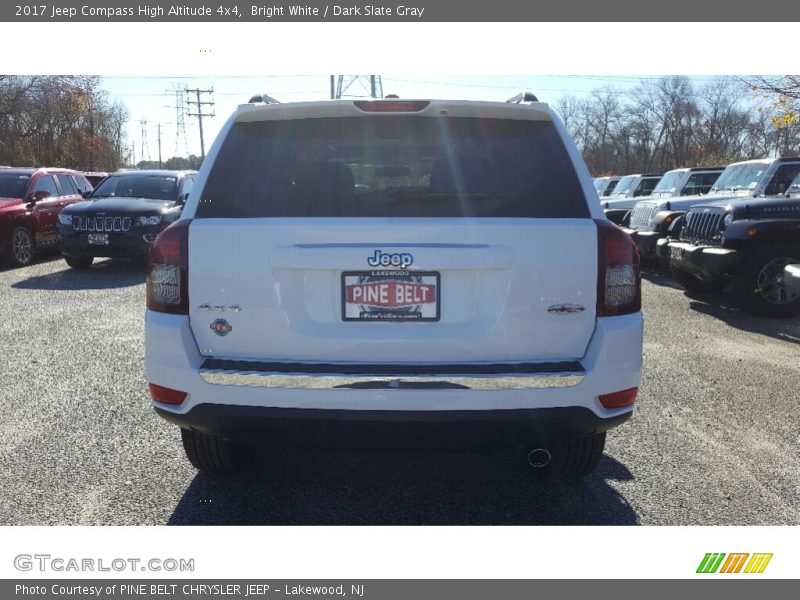 Bright White / Dark Slate Gray 2017 Jeep Compass High Altitude 4x4