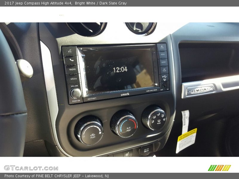 Bright White / Dark Slate Gray 2017 Jeep Compass High Altitude 4x4